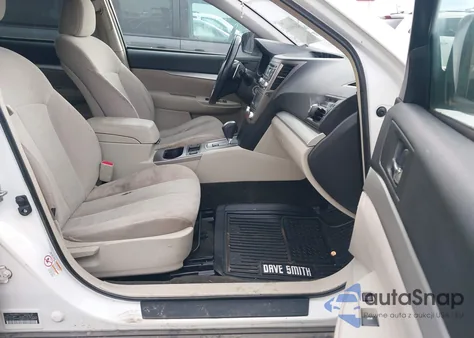 2013 Subaru Outback 2.5I Premium из США, поврежденный, VIN 4S4BRBCC7D3324160